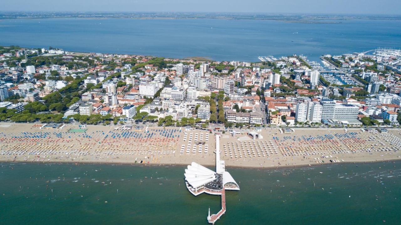 Villa Emilia Lignano Sabbiadoro Exterior foto